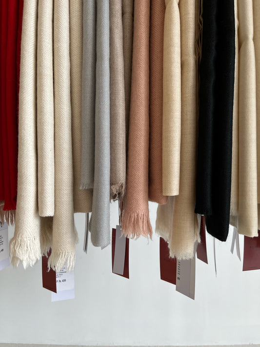 difference between cashmere and pashmina, what is cashmere, what is pashmina