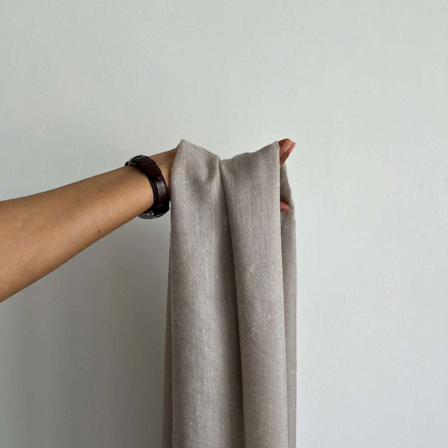 Herringbone Cashmere Stole in Grey