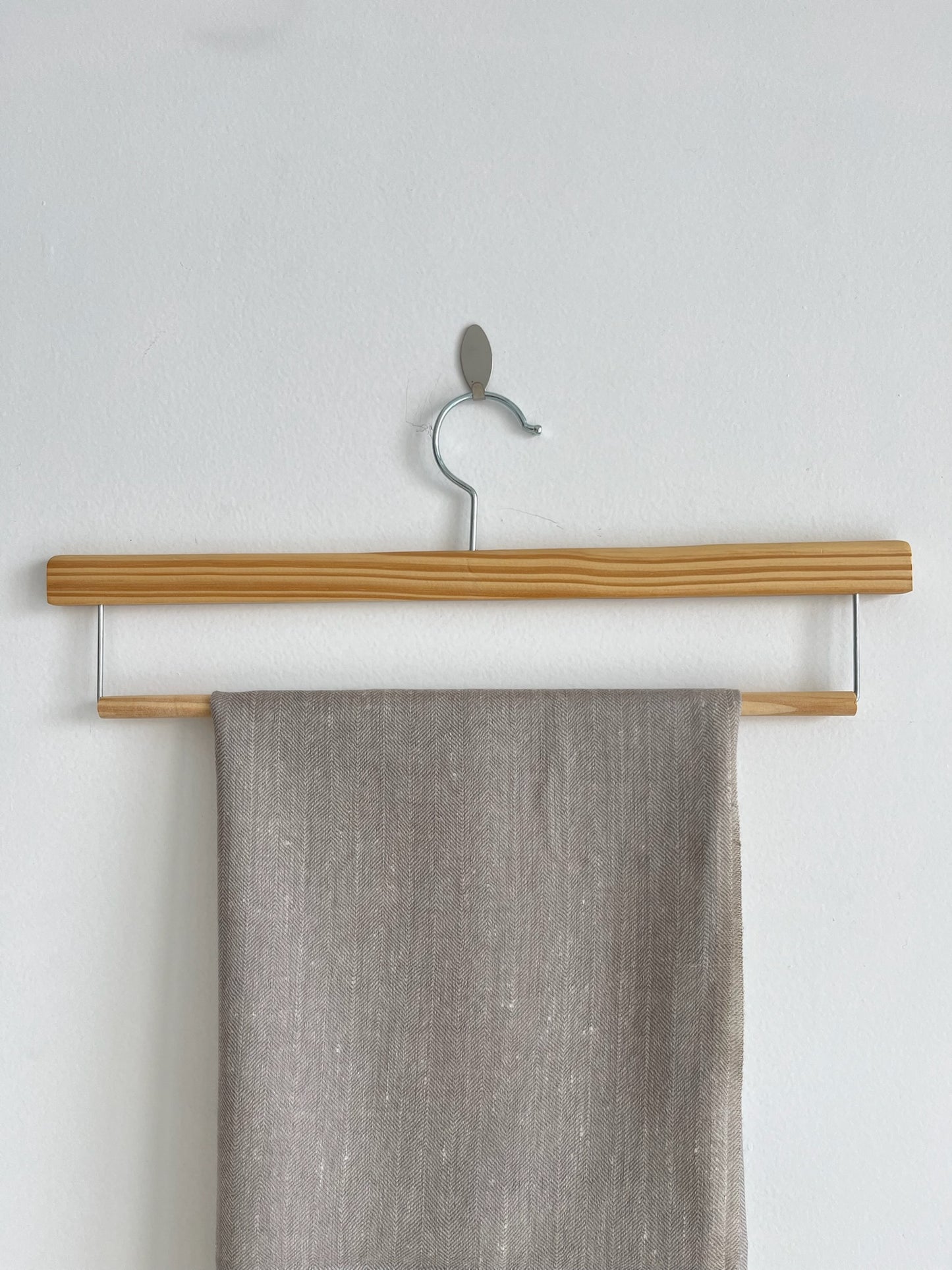 Herringbone Cashmere Stole in Grey