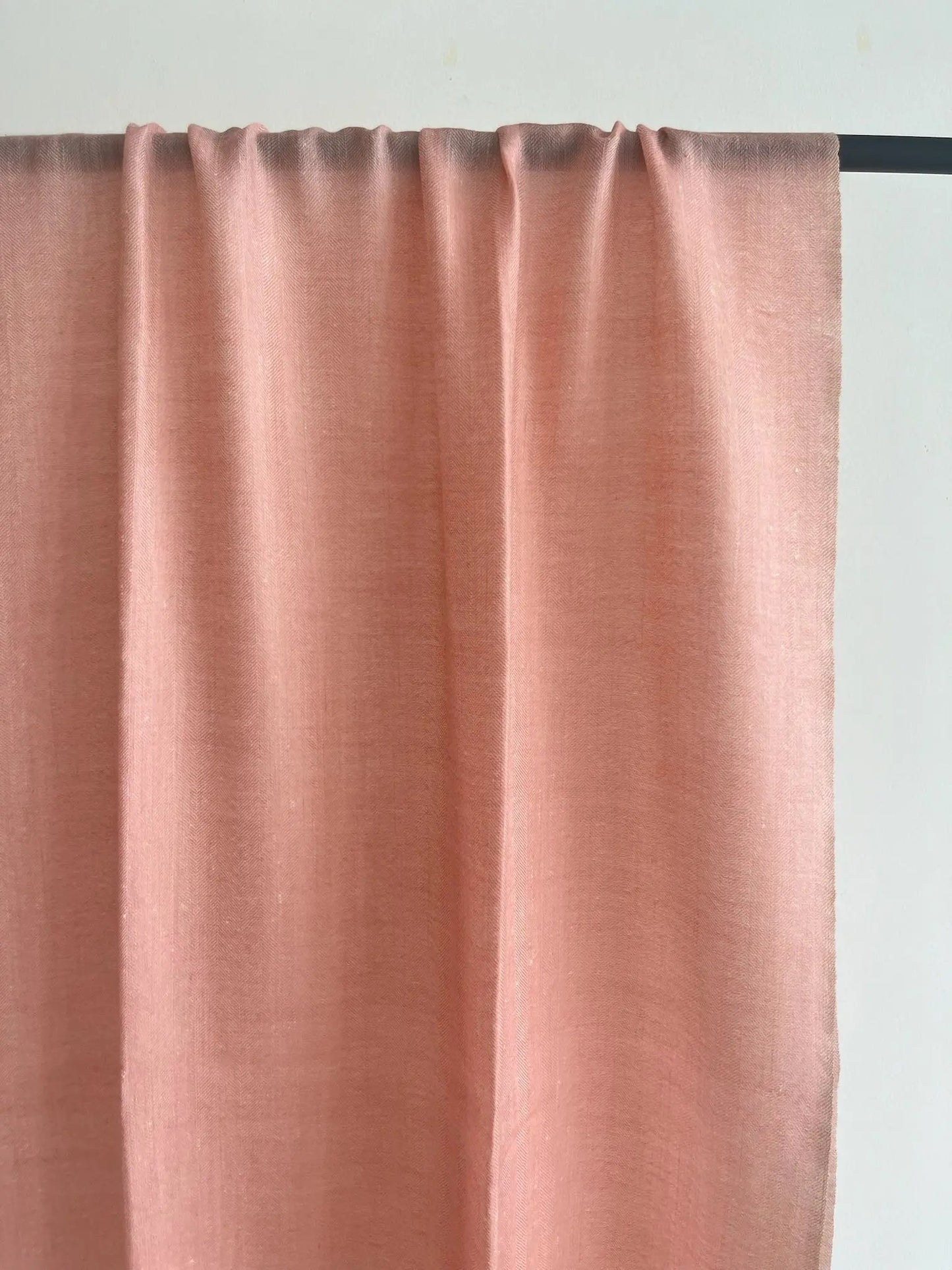 Herringbone Cashmere Stole in Pink