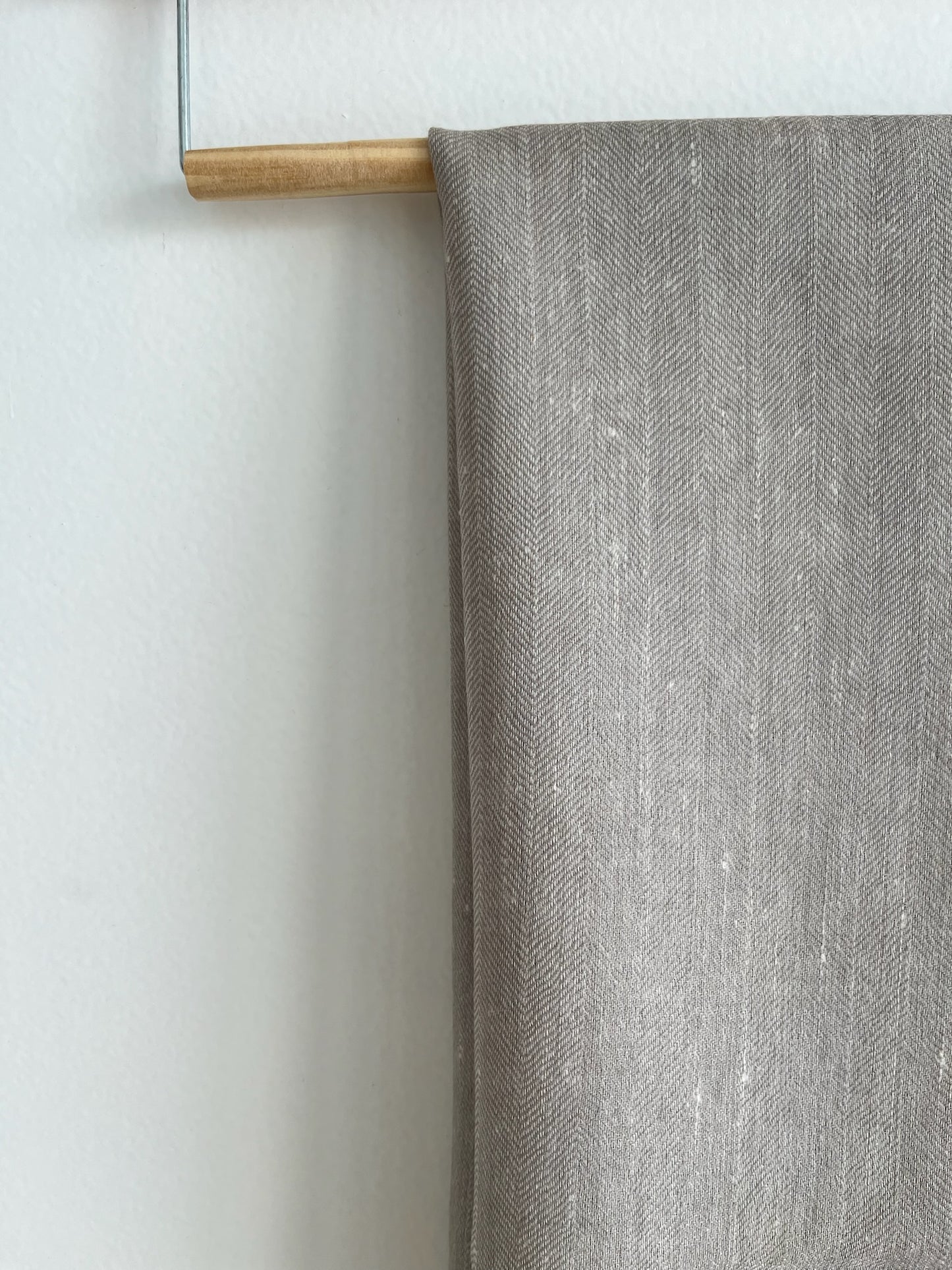 Herringbone Cashmere Stole in Grey