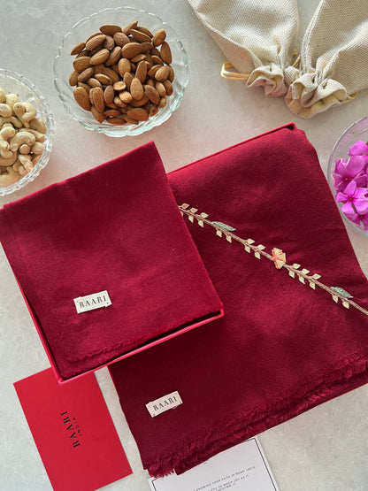 Maroon Majesty Gift set - Shawl and Pocket Square